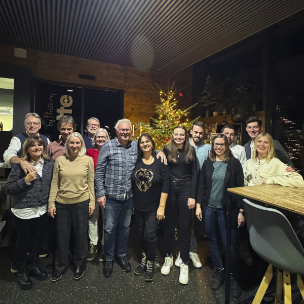 Famo Frohe Festtage Weihnachtsessen 20246